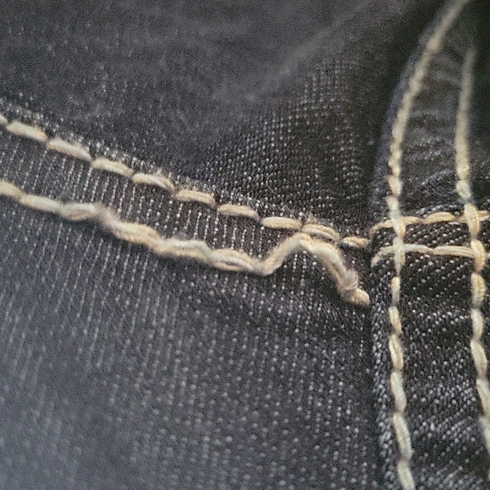 Silvers Jeans - Picture 9 of 9